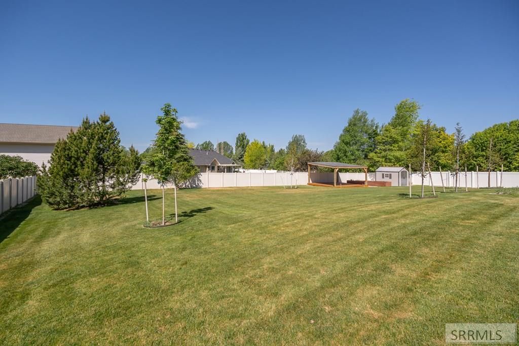 Image 58 of property listing at 2488 S Fieldstone Drive, Ammon, ID 83401