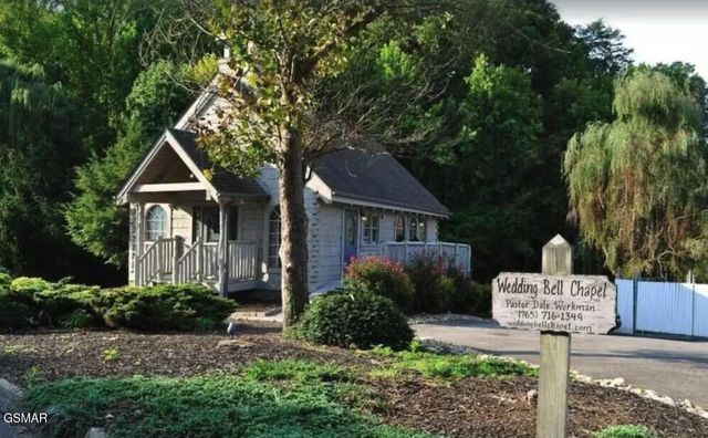 234 Alpine Mountain Way, Pigeon Forge, TN 37863