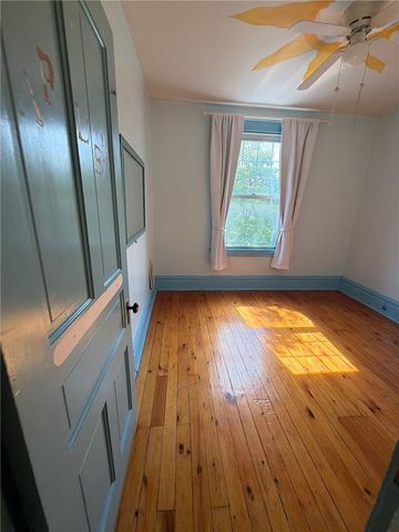 46 Elwyn Ave, Collier Twp, PA 15106