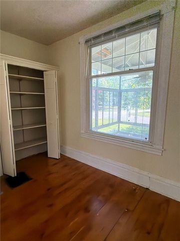 46 Elwyn Ave, Collier Twp, PA 15106