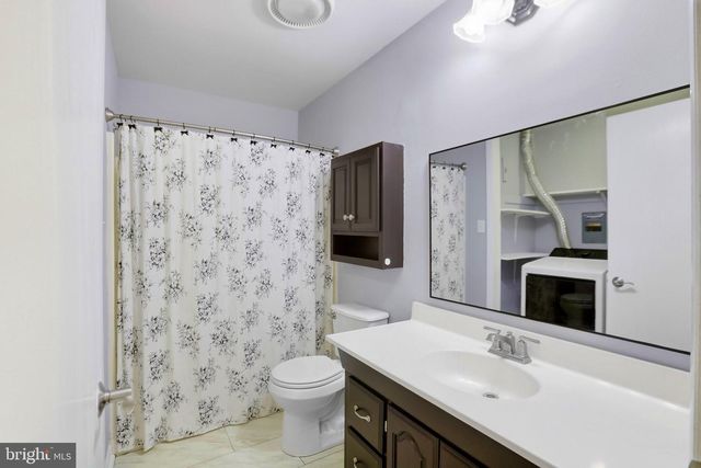 275 EVANS RUN DR, Martinsburg, WV 25405