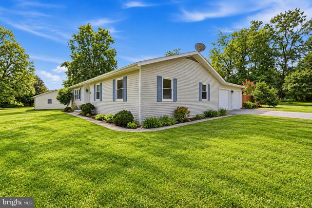 275 EVANS RUN DR, Martinsburg, WV 25405