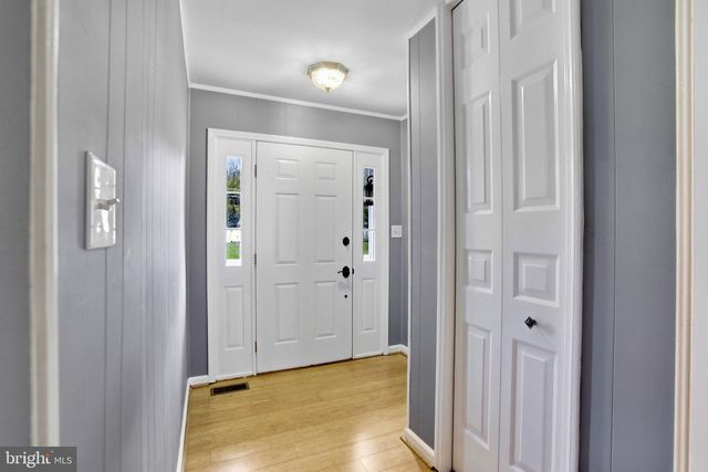 275 EVANS RUN DR, Martinsburg, WV 25405