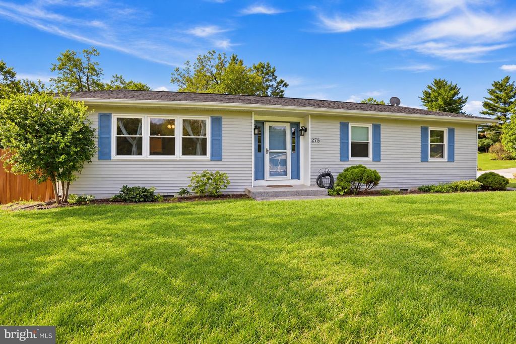 275 EVANS RUN DR, Martinsburg, WV 25405