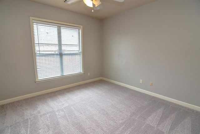 65 COTTON BOWL CV, Rossville, TN 38066