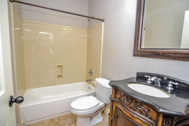 65 COTTON BOWL CV, Rossville, TN 38066