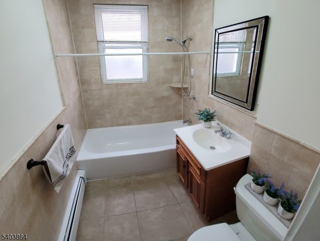 244 Lincoln Ave, Cliffside Park Boro, NJ 07010