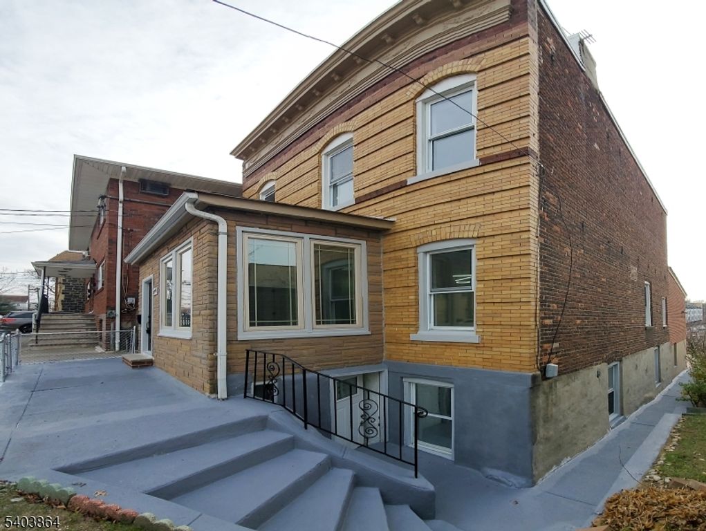 244 Lincoln Ave, Cliffside Park Boro, NJ 07010