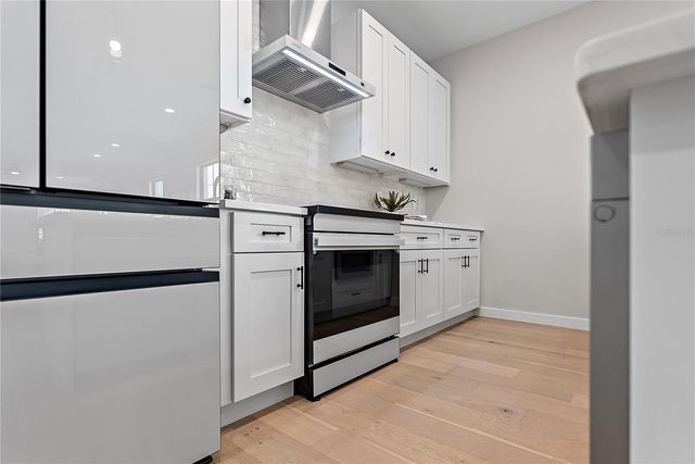 429 11TH AVENUE S, St Petersburg, FL 33701