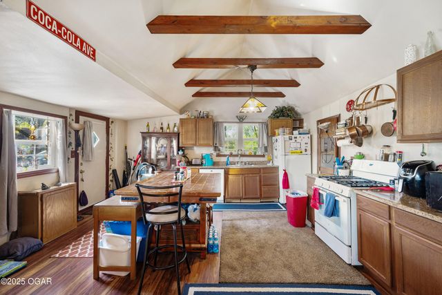 102 N Winfield Avenue, Joplin, MO 64801