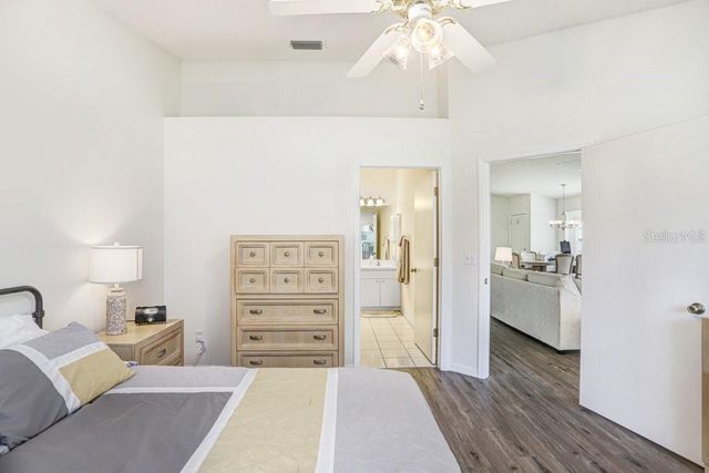 2418 NEW HAVEN CIRCLE 83, Sun City Center, FL 33573