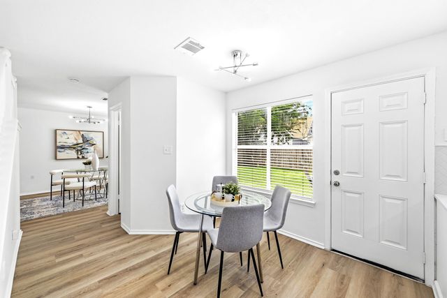 1812 Southwestern TRL, Round Rock, TX 78664