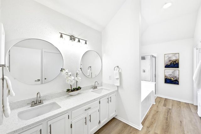 1812 Southwestern TRL, Round Rock, TX 78664