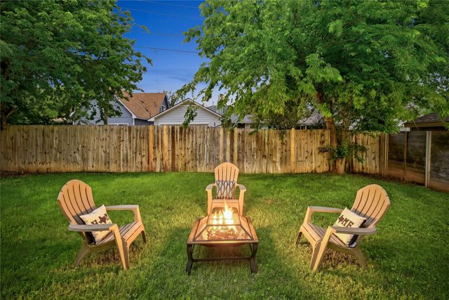 1812 Southwestern TRL, Round Rock, TX 78664
