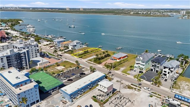 385 Estero BLVD, Fort Myers Beach, FL 33931