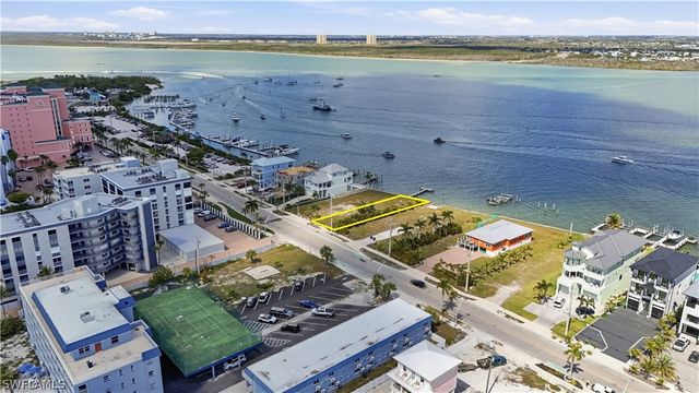 385 Estero BLVD, Fort Myers Beach, FL 33931