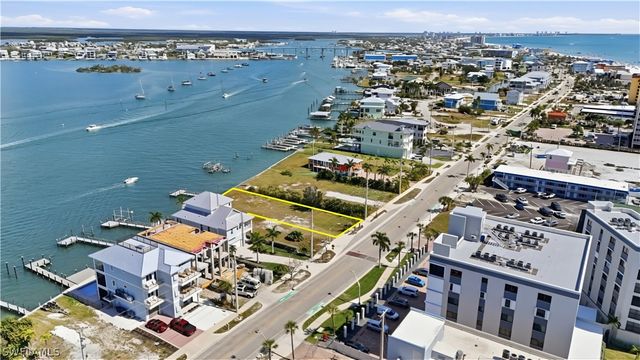 385 Estero BLVD, Fort Myers Beach, FL 33931