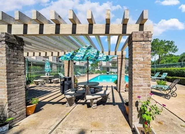 13046 Leader Street 976, Houston, TX 77072