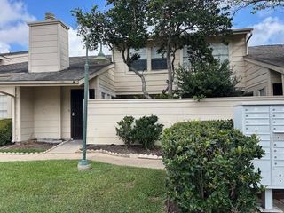 13046 Leader Street 976, Houston, TX 77072
