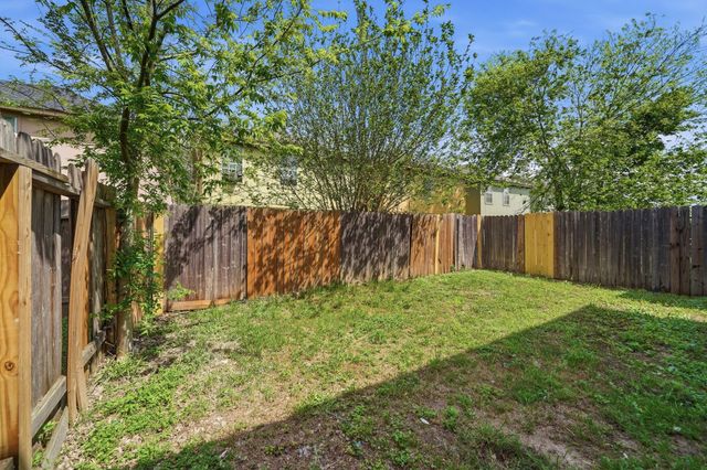 4930 S Cancun Drive, Houston, TX 77045