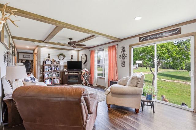 3166 Fm 2048, Boyd, TX 76023