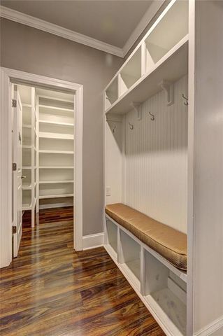 4527 Bridgeway Road, Atlanta, GA 30331