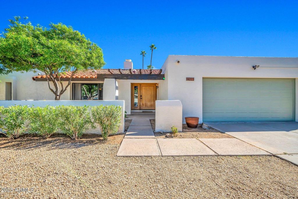 Image 1 of property listing at 14223 N 43RD Way, Phoenix, AZ 85032