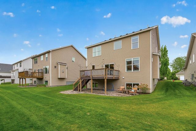 656 Lake Ridge Drive, Woodbury, MN 55129