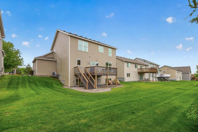 656 Lake Ridge Drive, Woodbury, MN 55129
