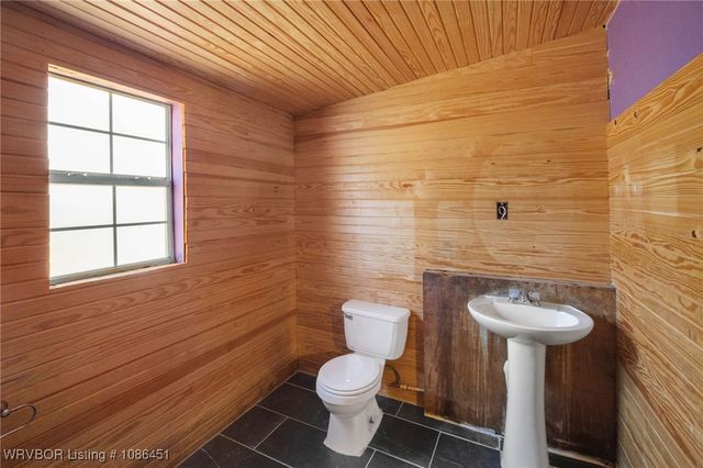 470443 E 723 Road, Westville, OK 74965