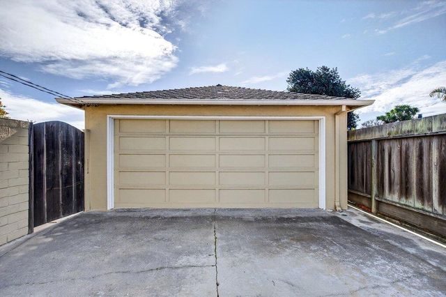 14 San Juan Drive, Salinas, CA 93901