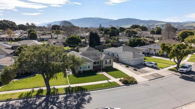 14 San Juan Drive, Salinas, CA 93901