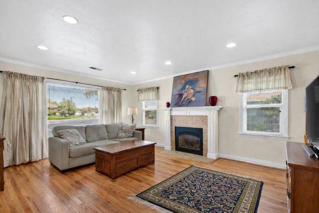 14 San Juan Drive, Salinas, CA 93901