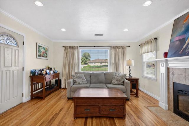 14 San Juan Drive, Salinas, CA 93901