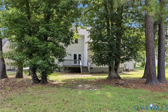 14221 Bermuda Point Ct, Chester, VA 23836