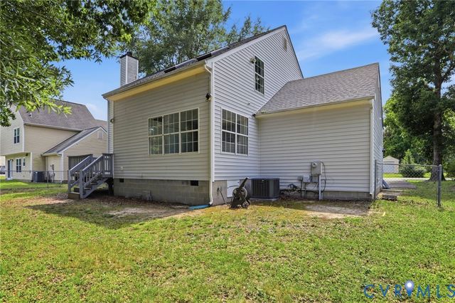 14221 Bermuda Point Ct, Chester, VA 23836