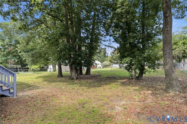 14221 Bermuda Point Ct, Chester, VA 23836