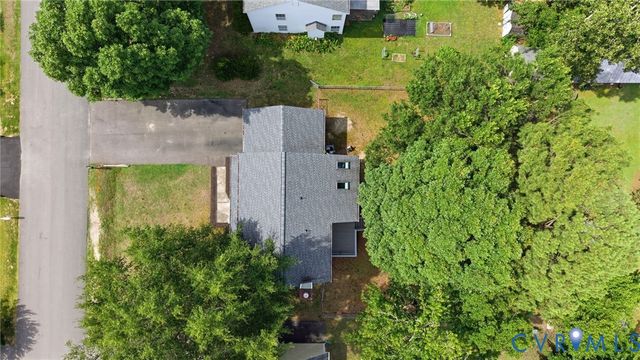 14221 Bermuda Point Ct, Chester, VA 23836