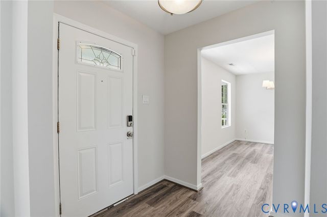 14221 Bermuda Point Ct, Chester, VA 23836