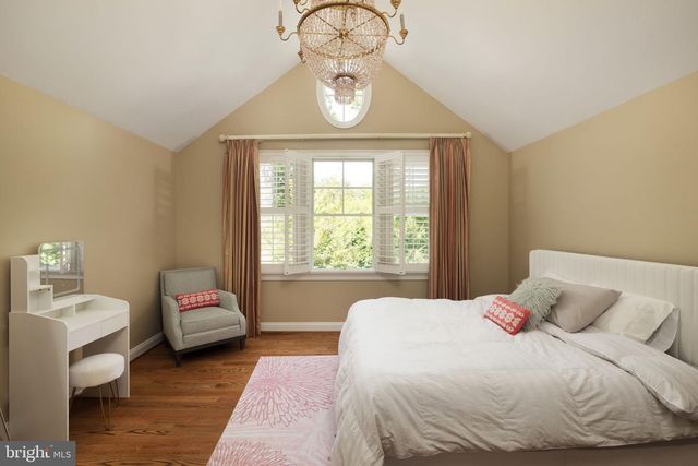 502 RIVER BEND RD, Great Falls, VA 22066