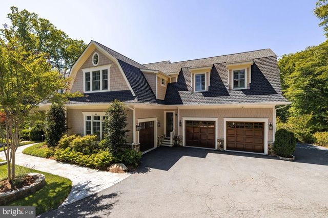 502 RIVER BEND RD, Great Falls, VA 22066
