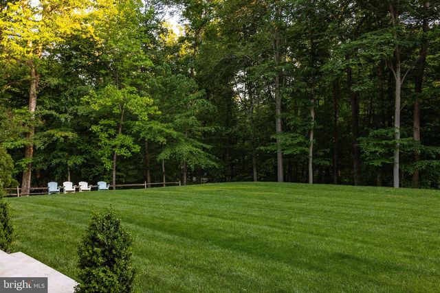 502 RIVER BEND RD, Great Falls, VA 22066