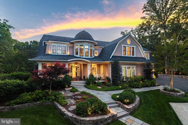 502 RIVER BEND RD, Great Falls, VA 22066