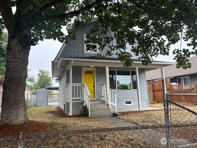 317 17th Avenue, Longview, WA 98632