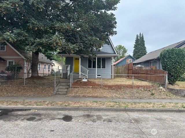 317 17th Avenue, Longview, WA 98632