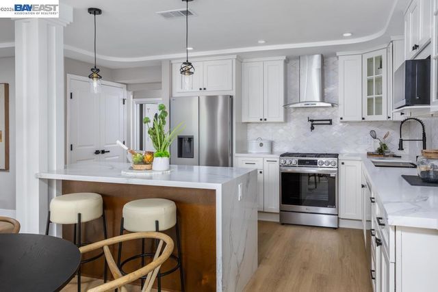 1301 Leisure Lane 6, Walnut Creek, CA 94595