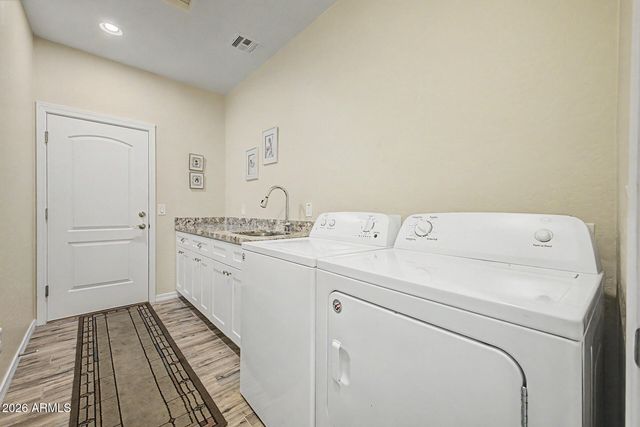 5721 E Leland Street, Mesa, AZ 85215
