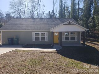 611 Fernwood Drive, Albemarle, NC 28001