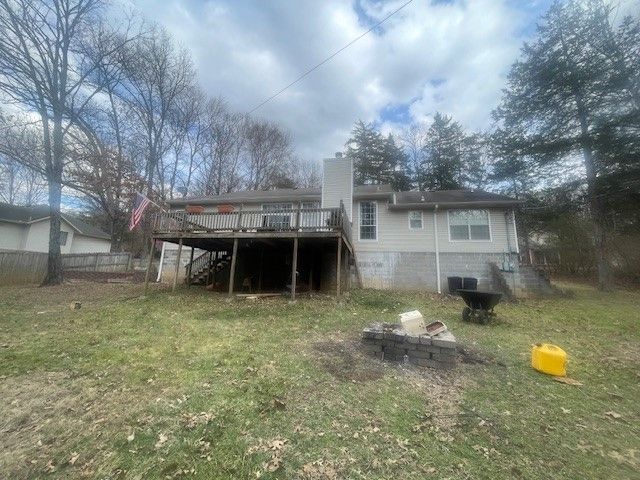 67 Red Oak Avenue, West Fork, AR 72774