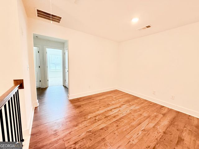 34 Auburn Woods Drive, Auburn, GA 30011
